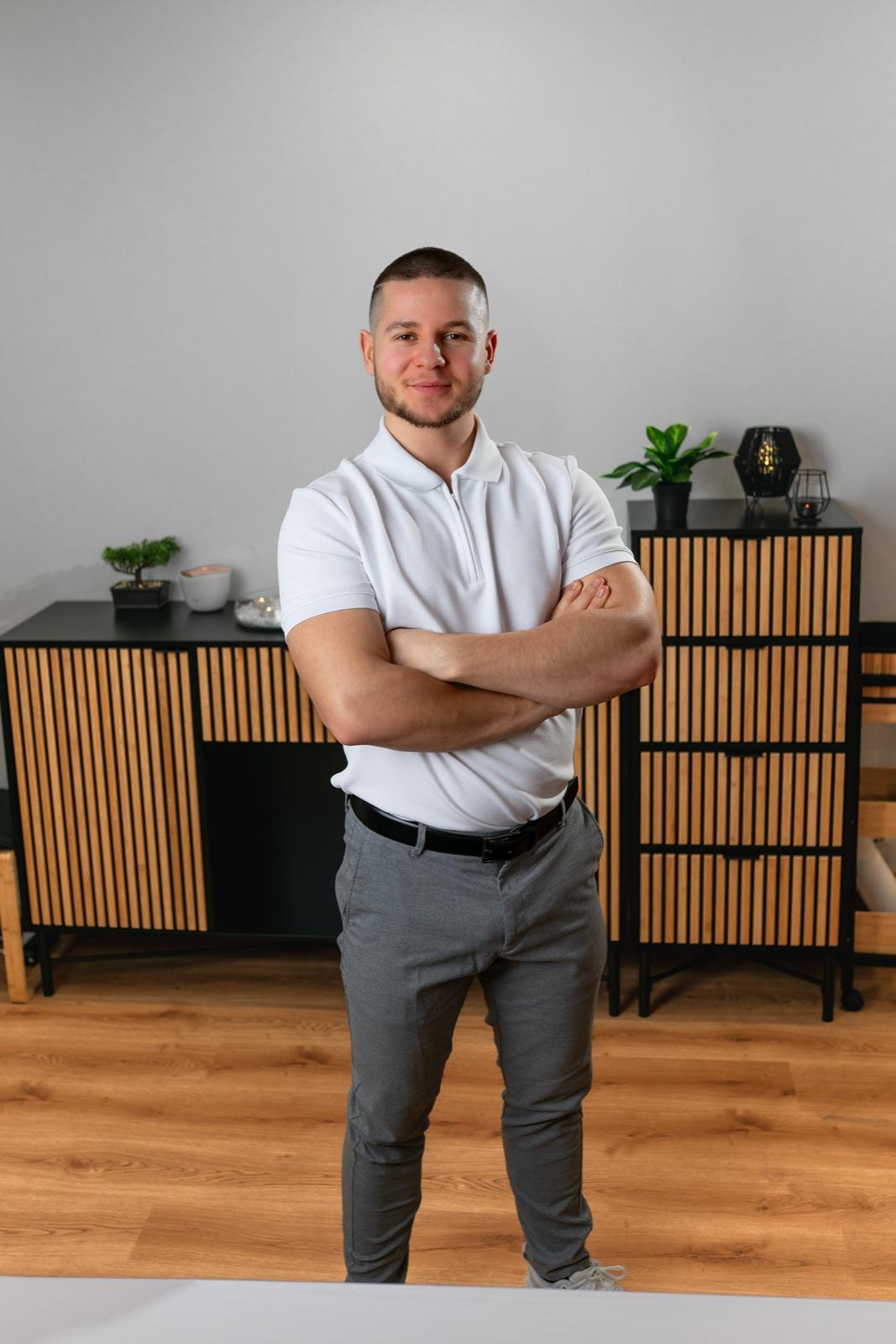 Mathias Musteata bei RecoverLab